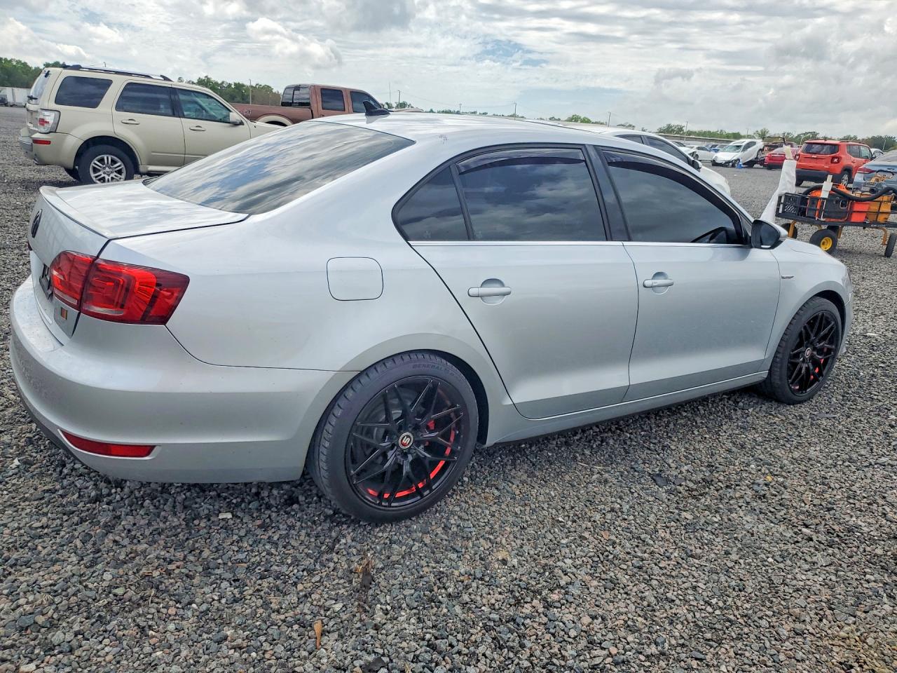 2014 Volkswagen Jetta Gli Silver vin: 3VW4T7AJ1EM292624