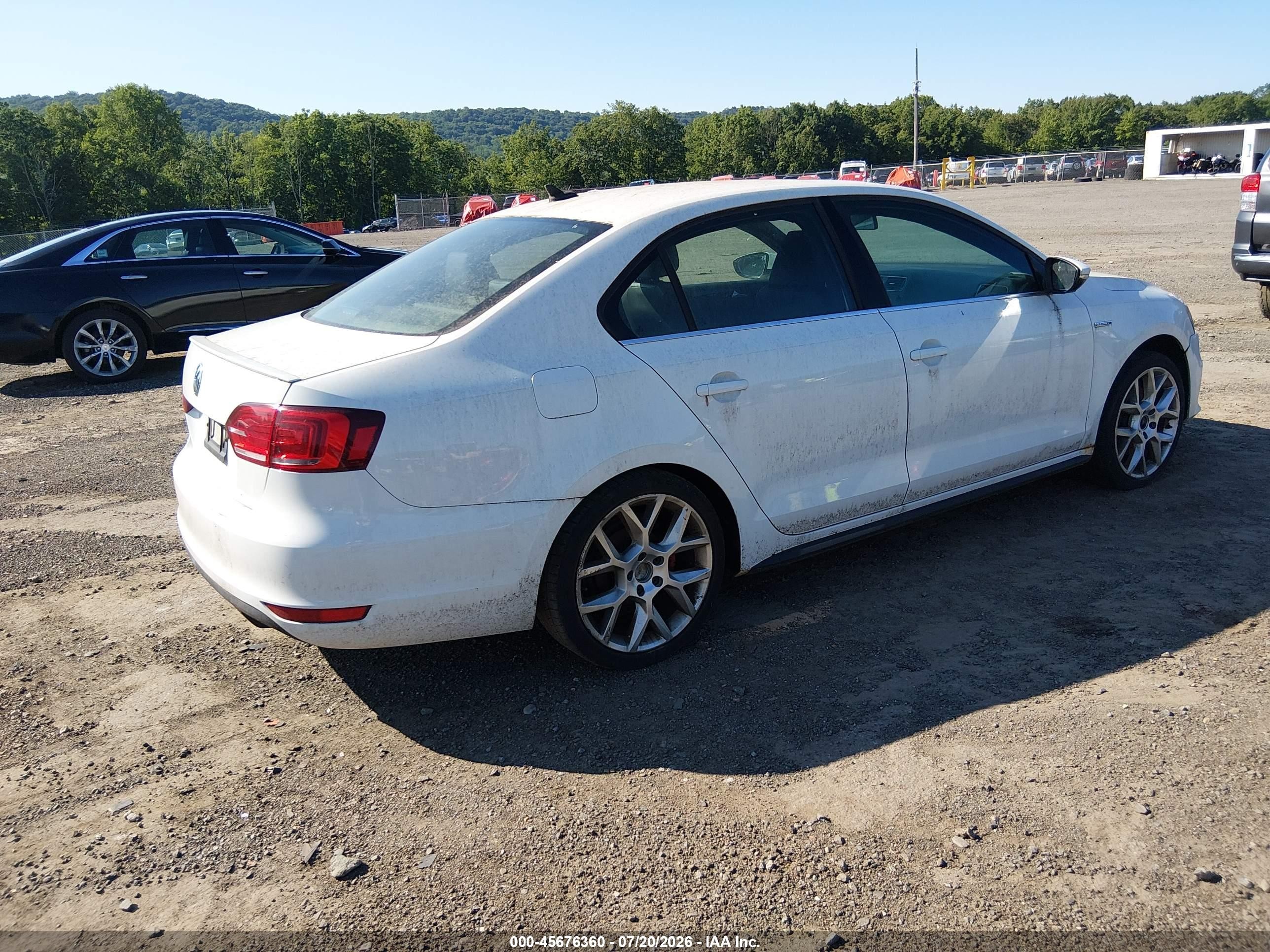 2014 Volkswagen Jetta Gli Edition 30 White vin: 3VW4T7AJ4EM329889