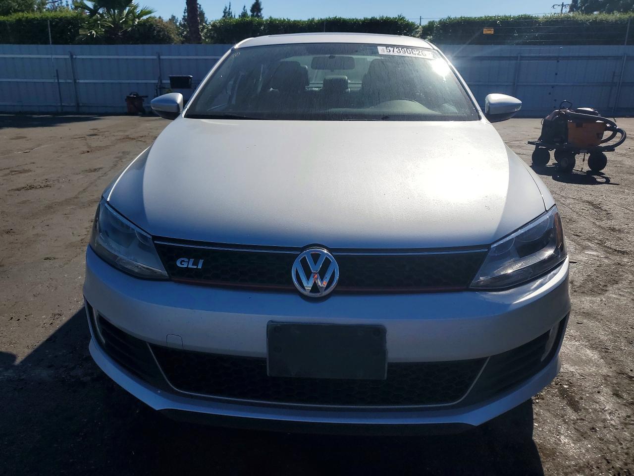 2014 Volkswagen Jetta Silver vin: 3VW4T7AJ6EM336388
