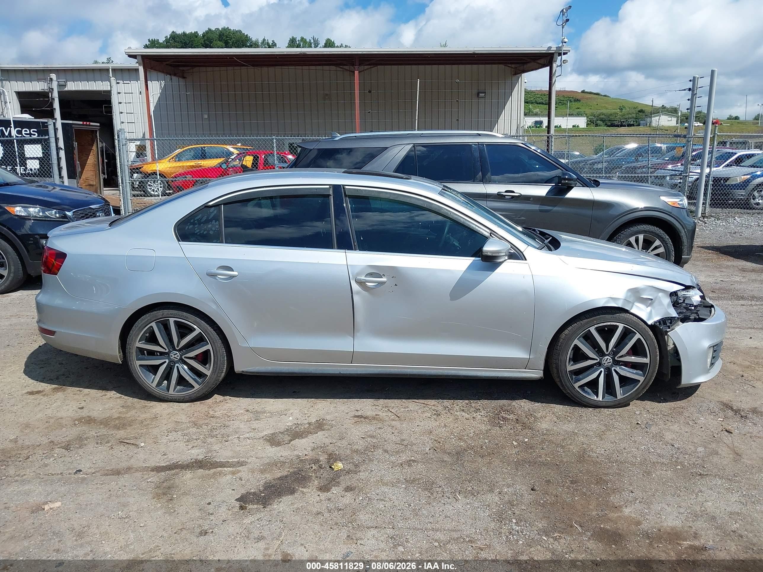 2014 Volkswagen Jetta Gli Autobahn W/nav Silver vin: 3VW4T7AJ8EM219735