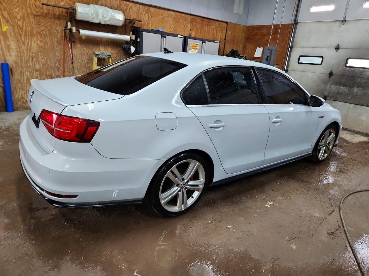 2017 Volkswagen Jetta Gli Silver vin: 3VW4T7AJ8HM311822