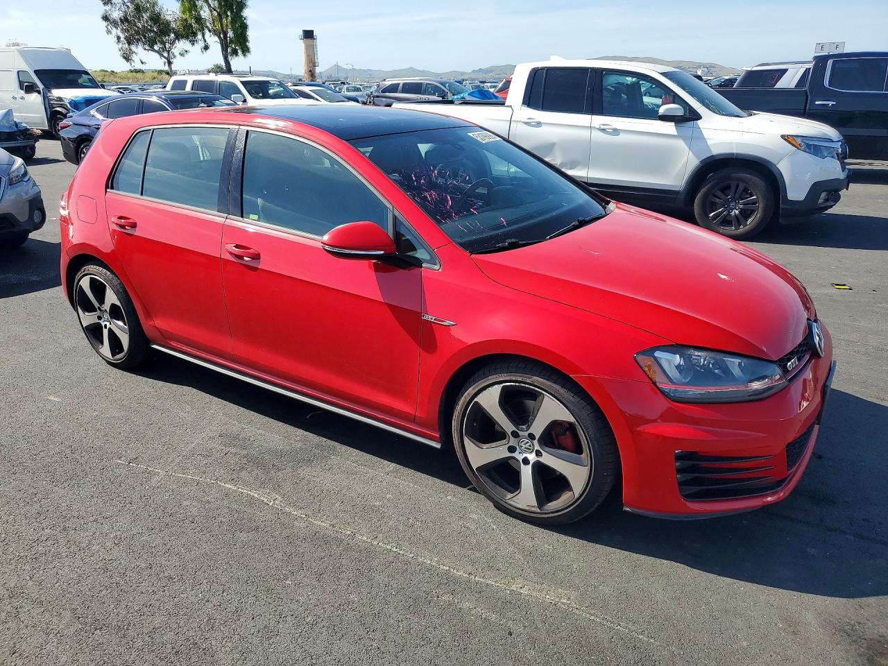2015 Volkswagen Gti Red vin: 3VW4T7AU1FM007643