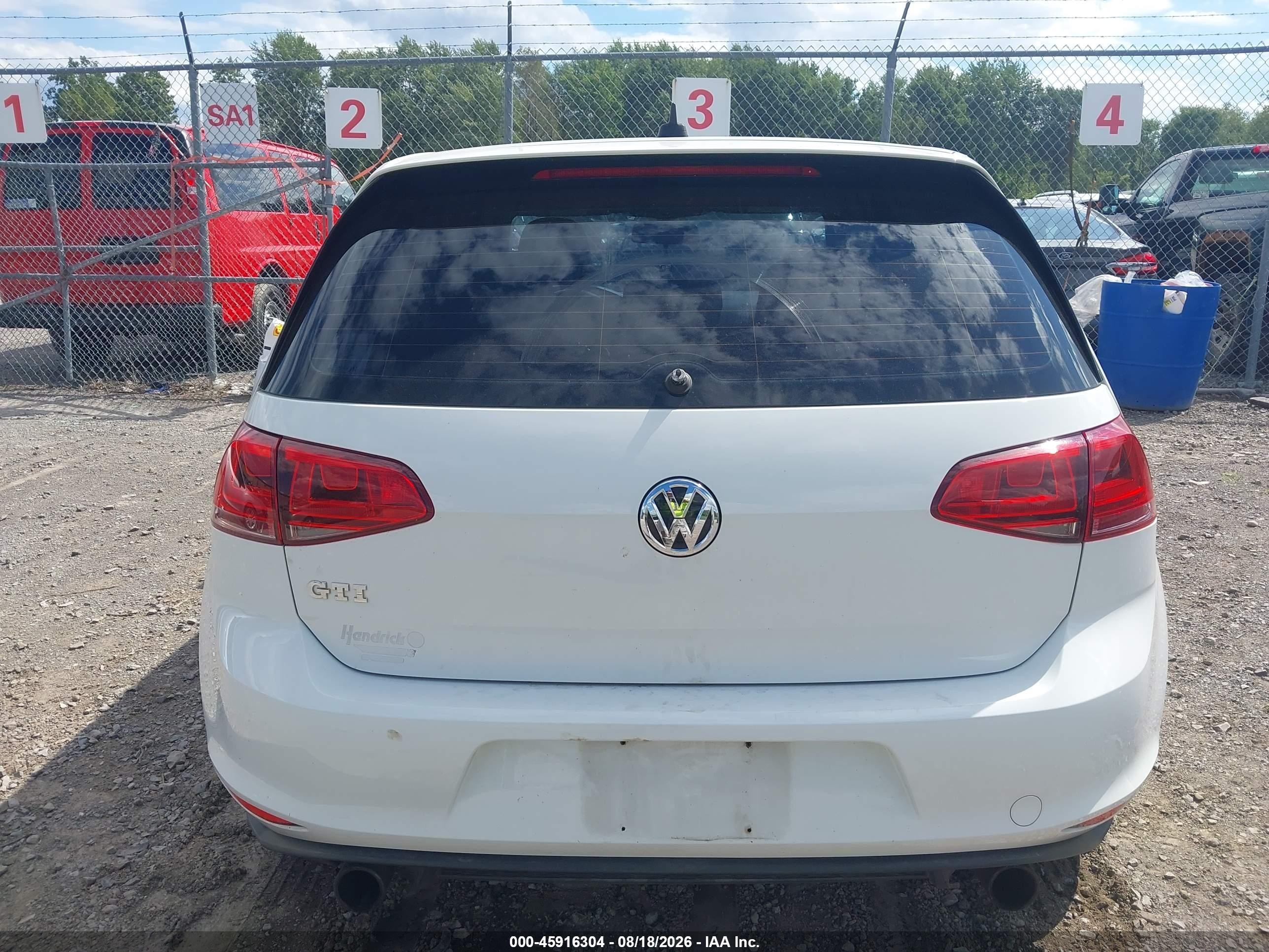 2015 Volkswagen Golf Gti 2.0t Autobahn 4-door White vin: 3VW4T7AU7FM002575