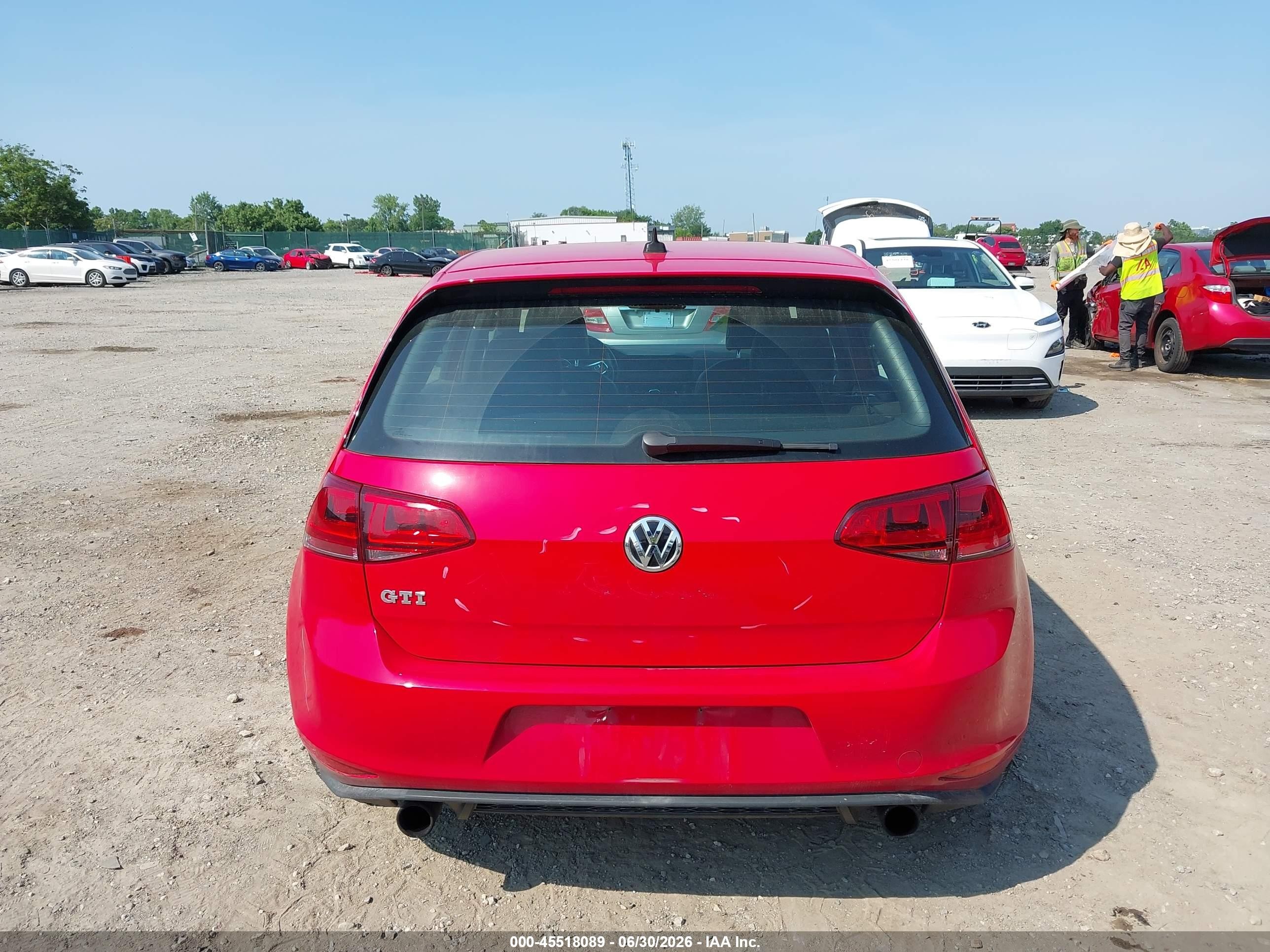 2015 Volkswagen Golf Gti 2.0t Se 4-door Красный vin: 3VW4T7AU7FM090429