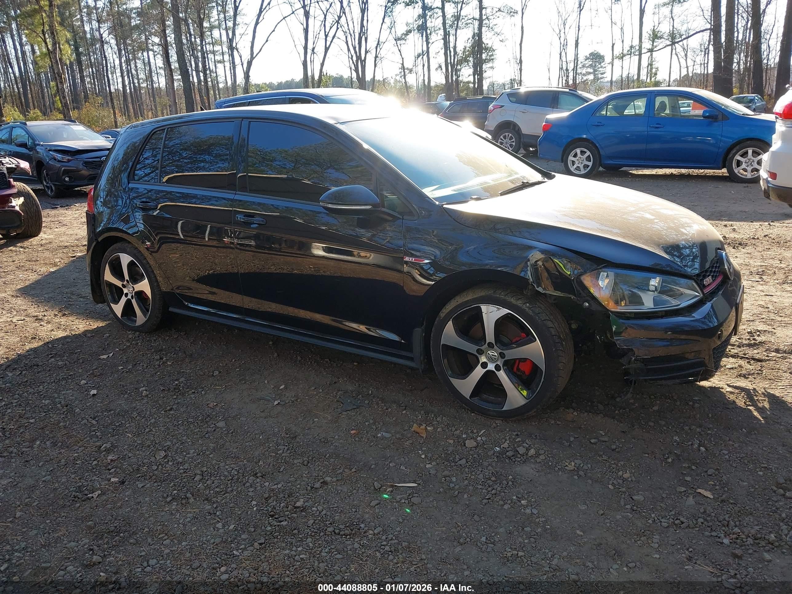 3VW4T7AU7HM024840