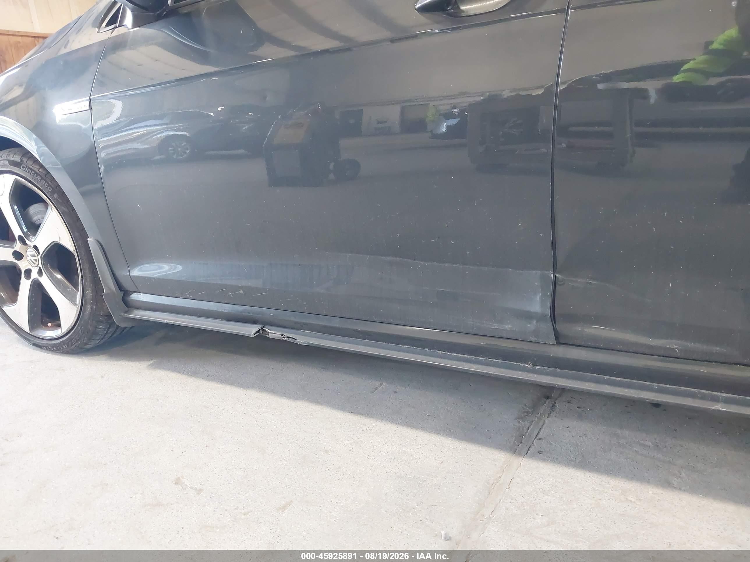 2015 Volkswagen Golf Gti 2.0t Se 4-door Gray vin: 3VW4T7AU8FM045855