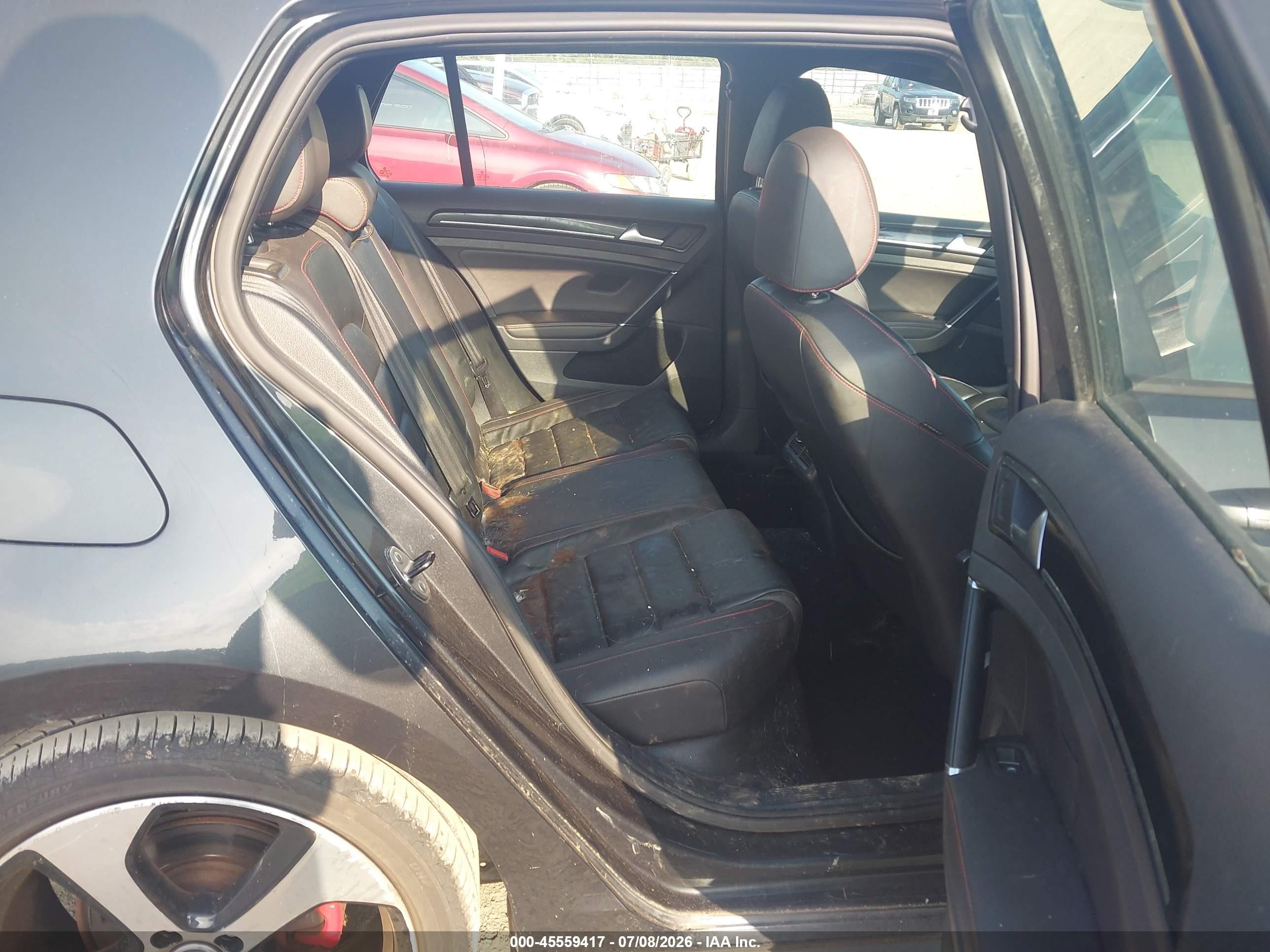 2015 Volkswagen Golf Gti 2.0t Se 4-door Gray vin: 3VW4T7AU9FM047324