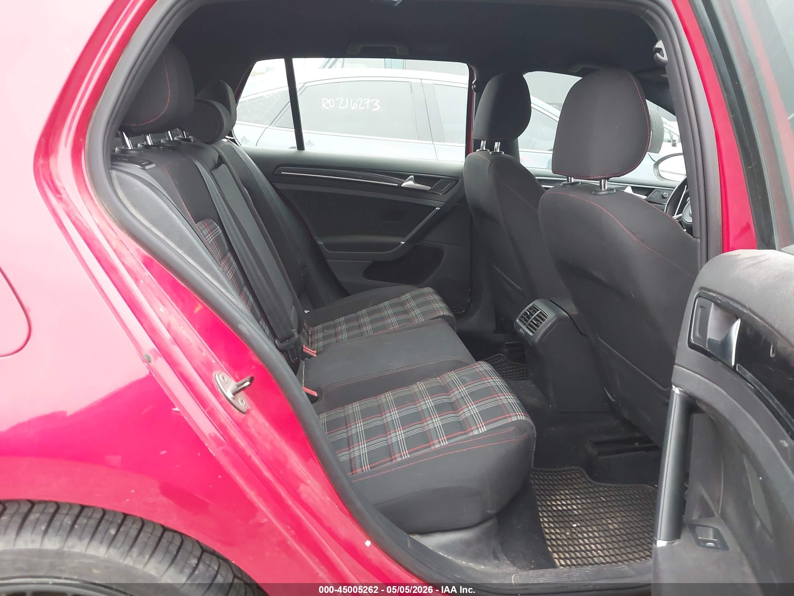 2015 Volkswagen Golf Gti 2.0t S 4-door Red vin: 3VW4T7AUXFM008175