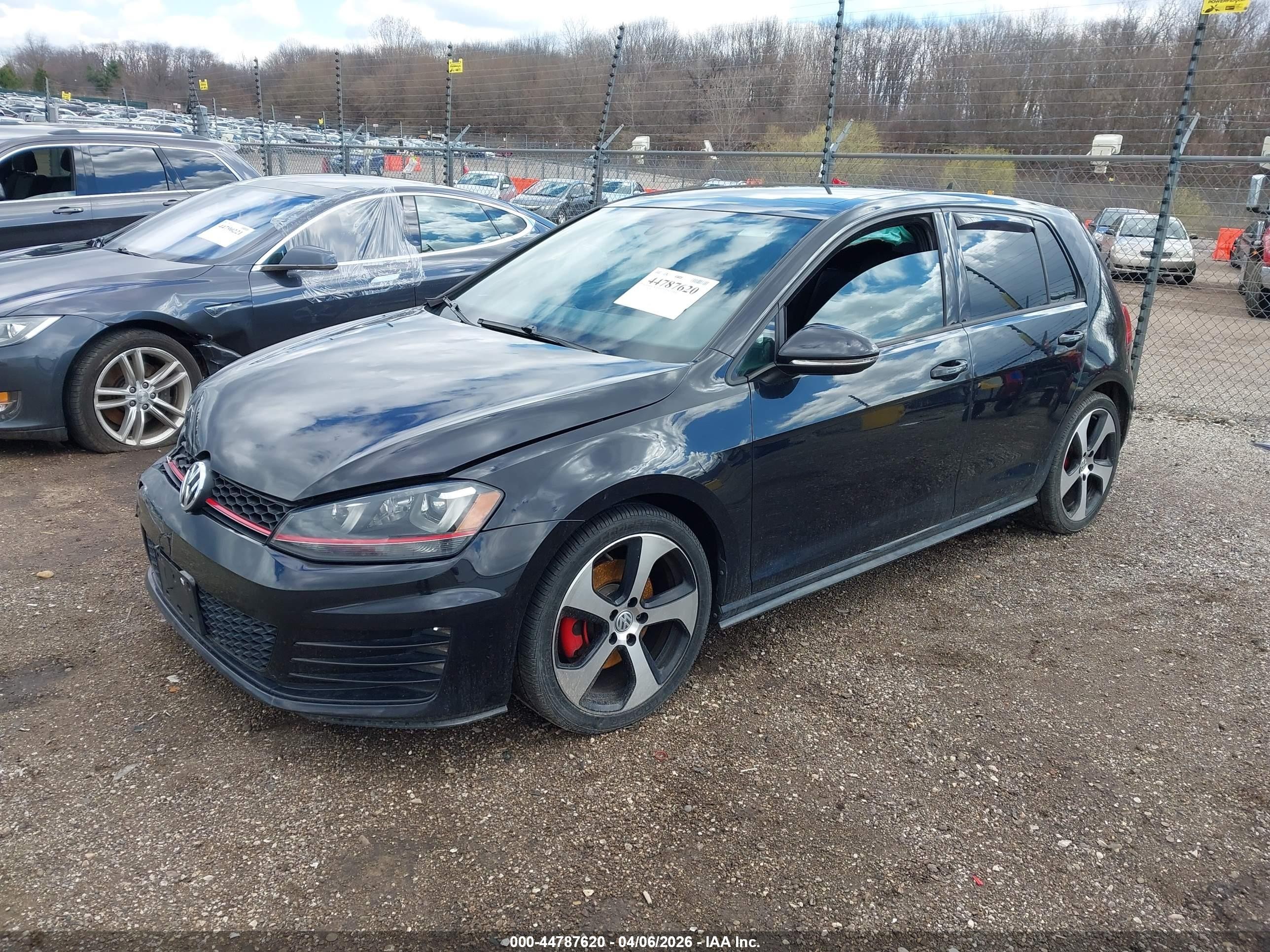 2015 Volkswagen Golf Gti 2.0t Autobahn 4-door Черный vin: 3VW4T7AUXFM017359