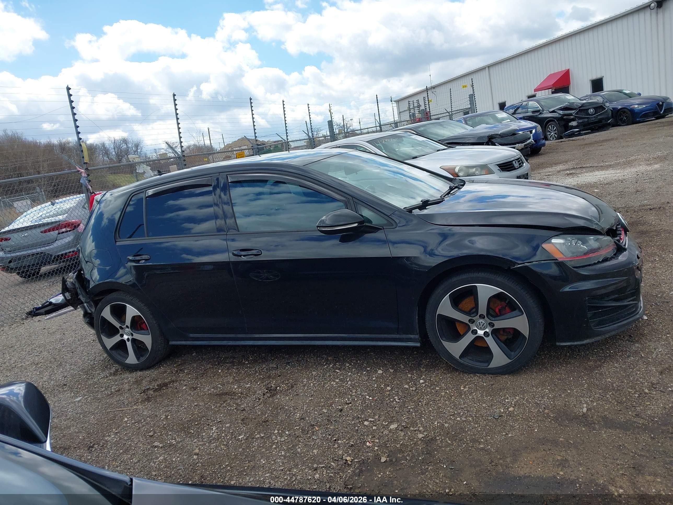 2015 Volkswagen Golf Gti 2.0t Autobahn 4-door Черный vin: 3VW4T7AUXFM017359