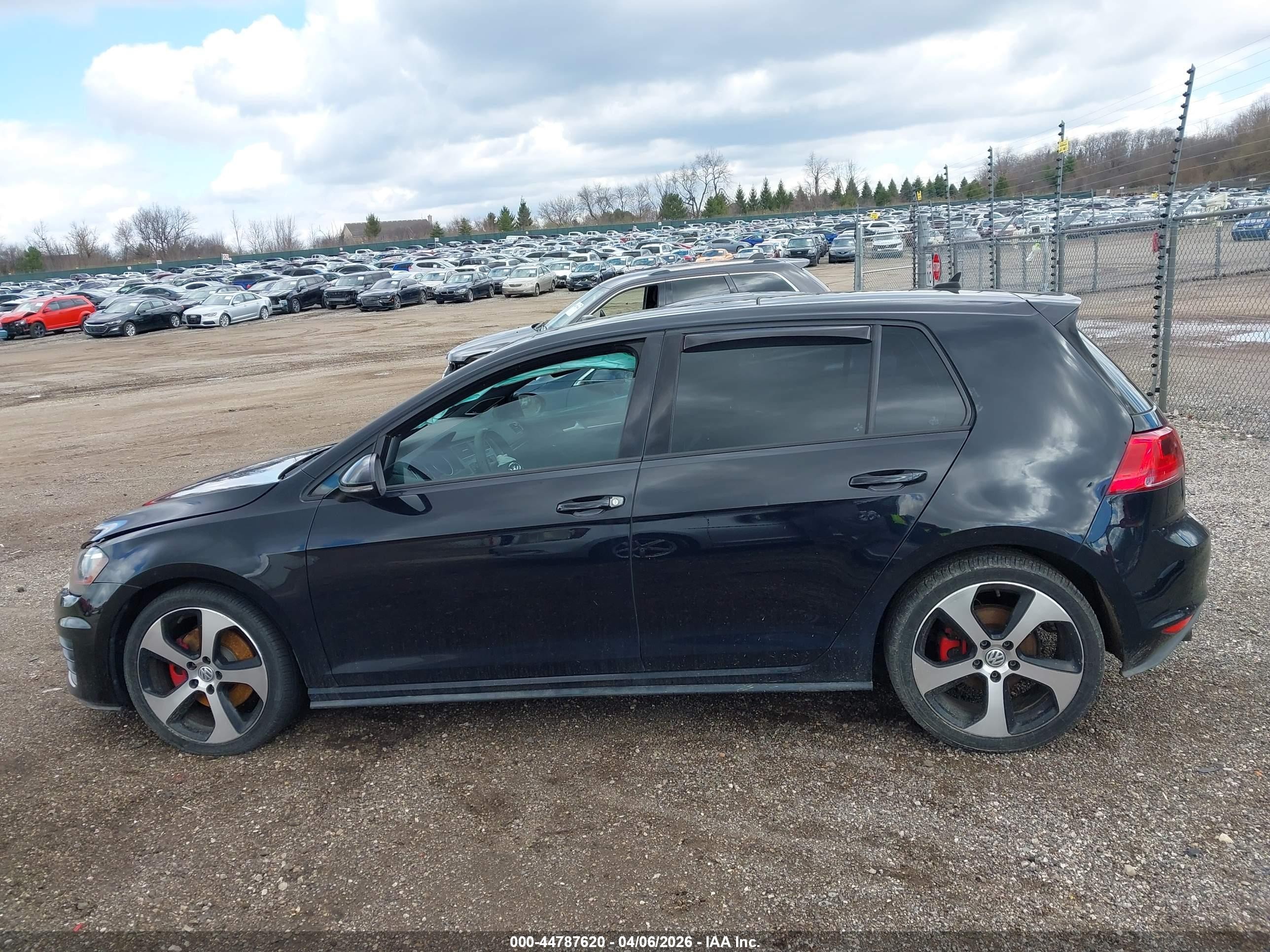 2015 Volkswagen Golf Gti 2.0t Autobahn 4-door Черный vin: 3VW4T7AUXFM017359
