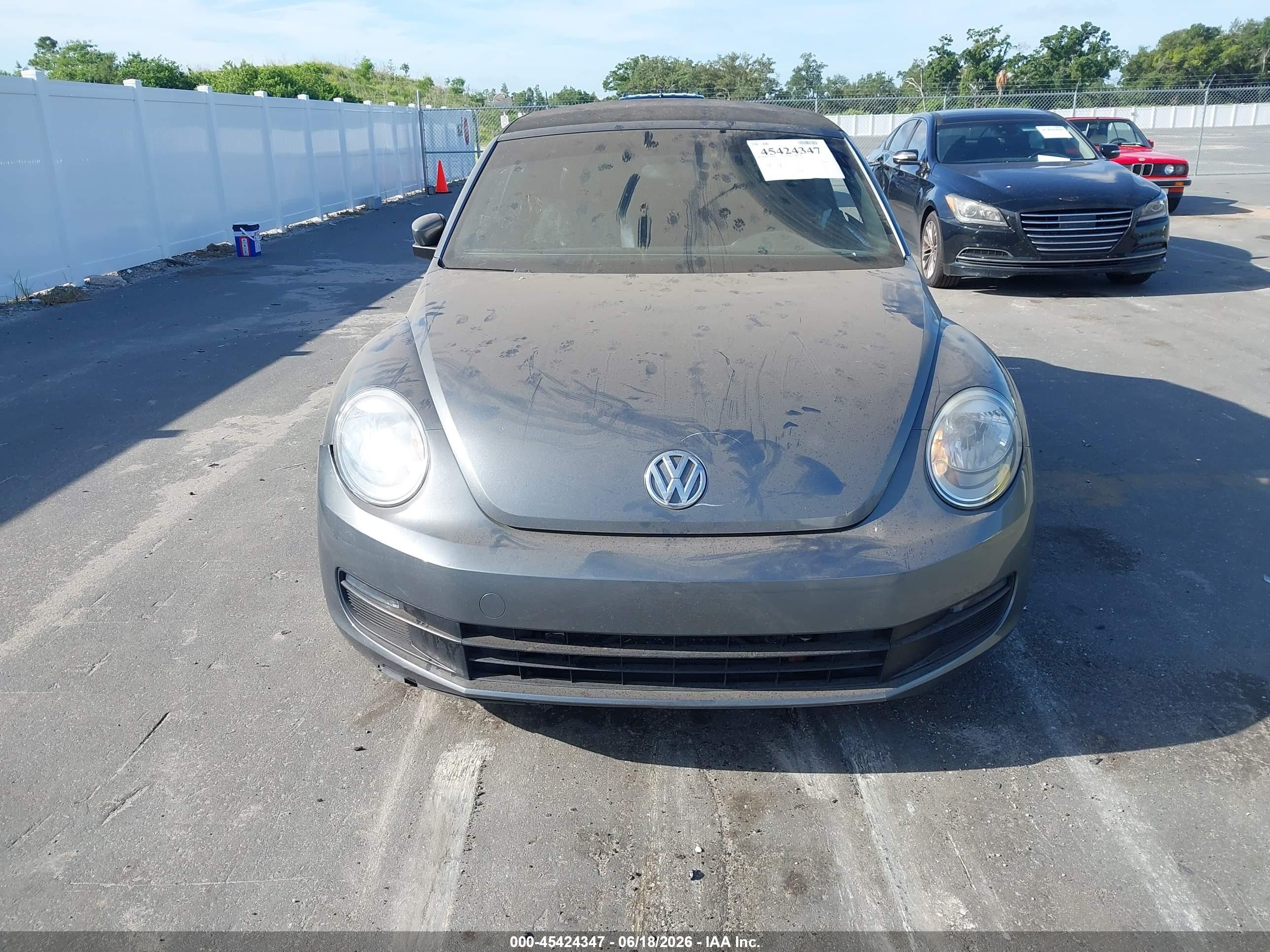 2014 Volkswagen Beetle 1.8t Gray vin: 3VW507AT9EM819971