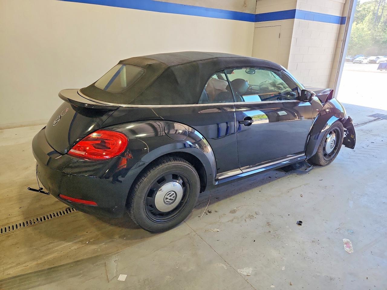 2014 Volkswagen Beetle Black vin: 3VW517AT0EM813957
