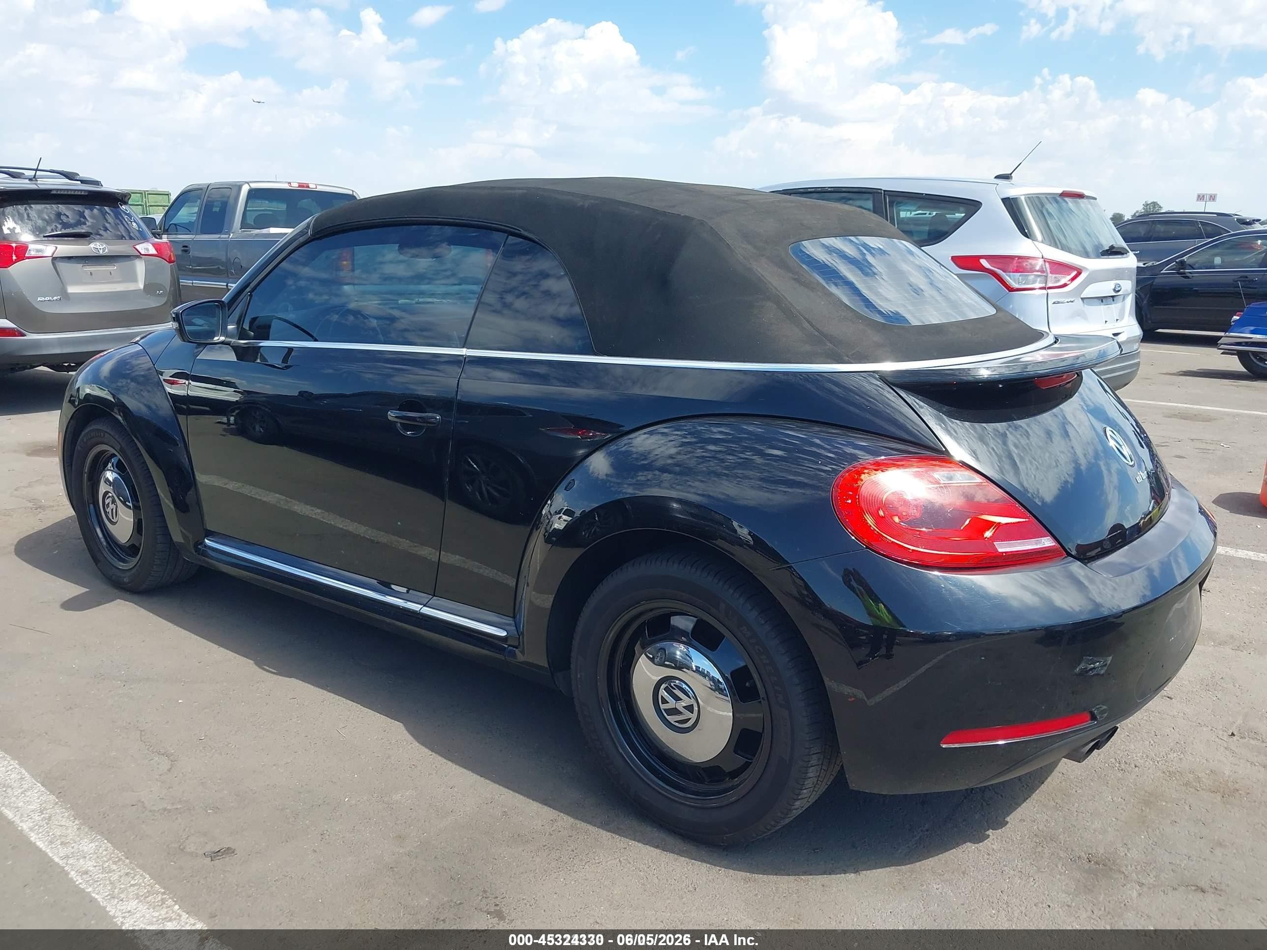 2014 Volkswagen Beetle 1.8t Black vin: 3VW517AT1EM820299