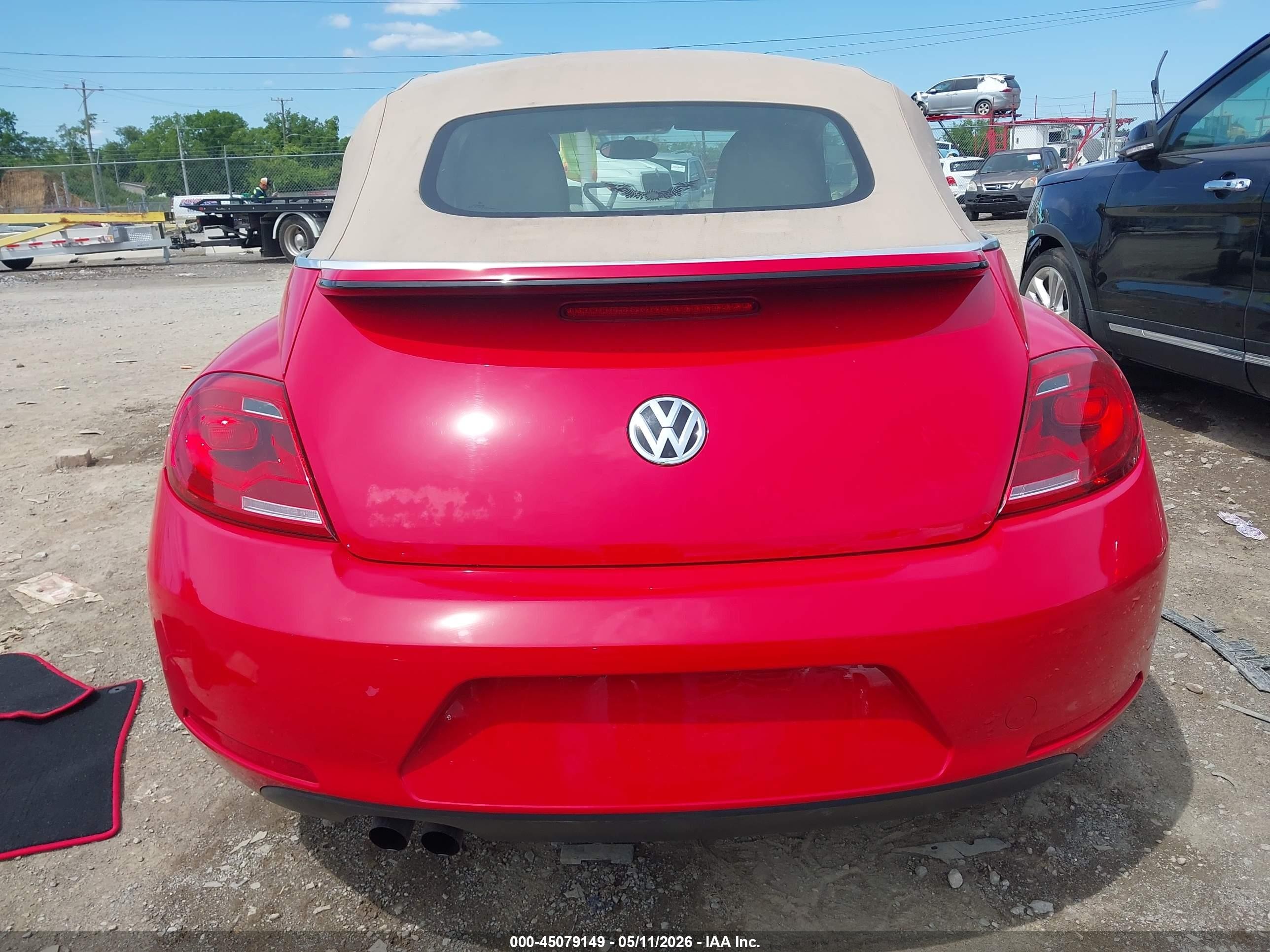 2014 Volkswagen Beetle 1.8t Red vin: 3VW517AT2EM821221