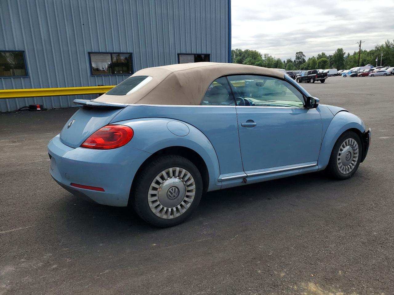 2015 Volkswagen Beetle 1.8t Blue vin: 3VW517AT2FM807451