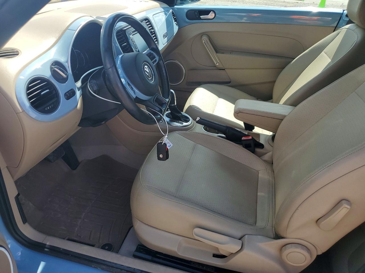 2015 Volkswagen Beetle 1.8t Blue vin: 3VW517AT2FM818241