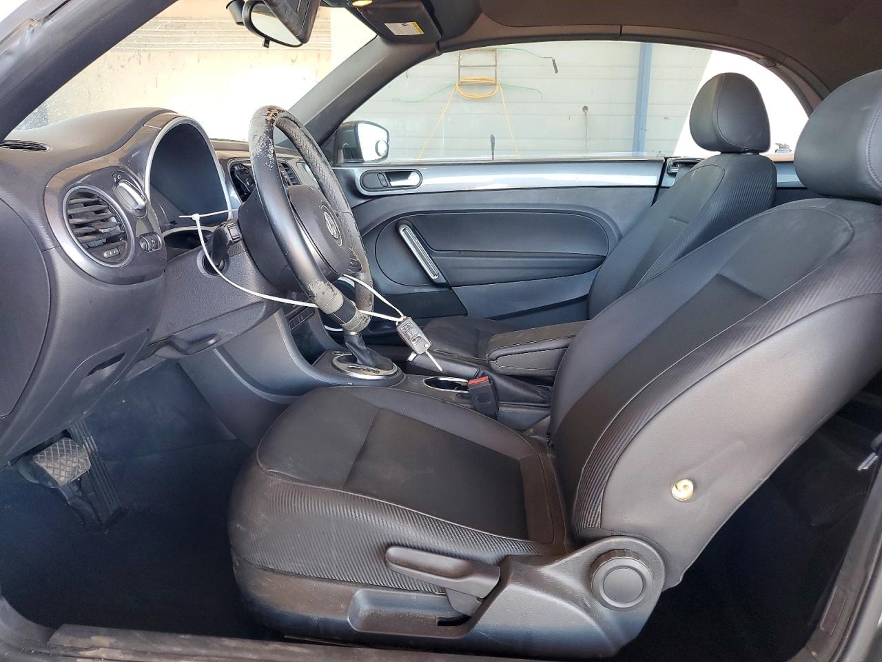 2015 Volkswagen Beetle 1.8t Gray vin: 3VW517AT3FM811346