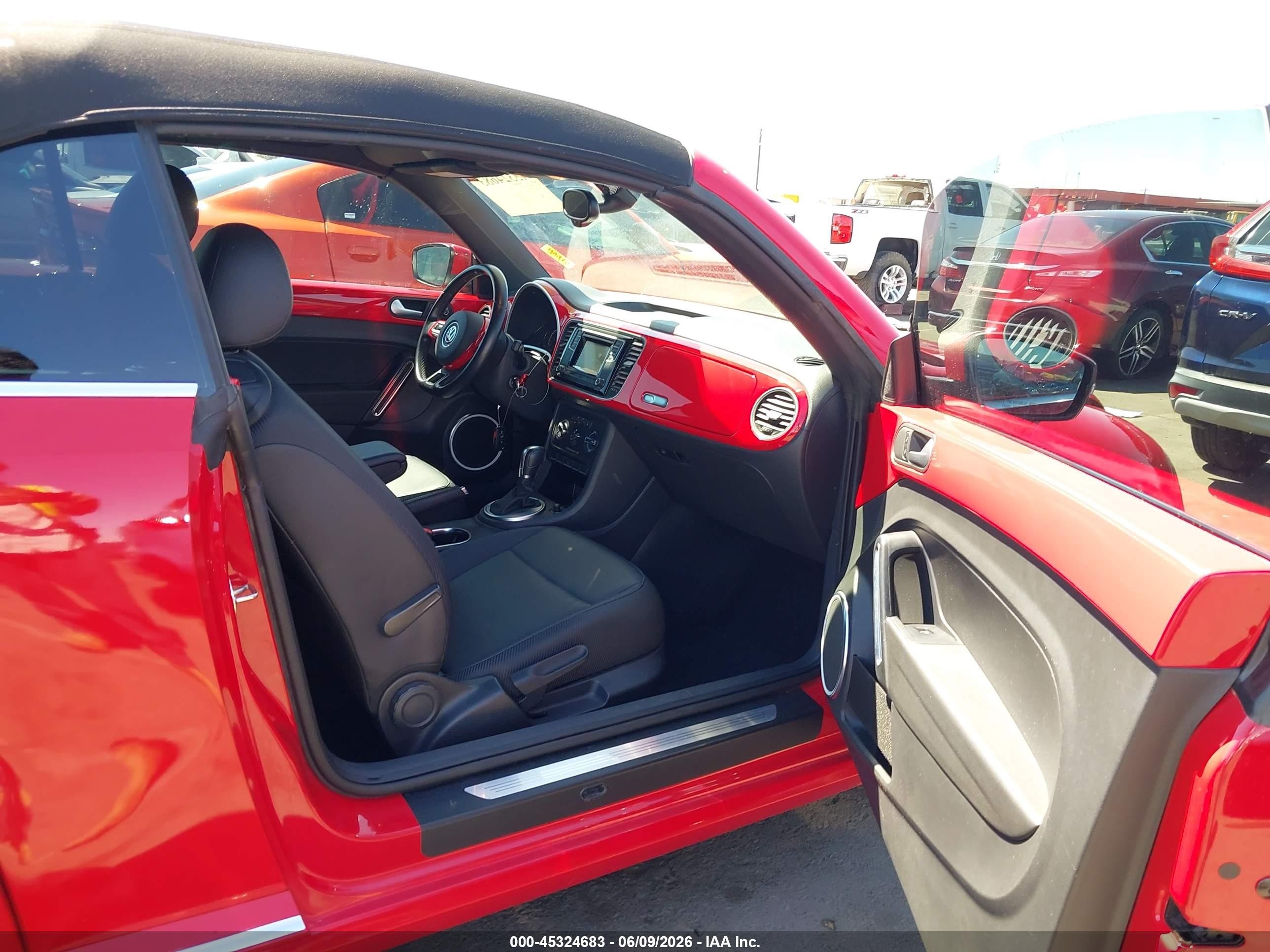 2016 Volkswagen Beetle 1.8t S Red vin: 3VW517AT3GM806567