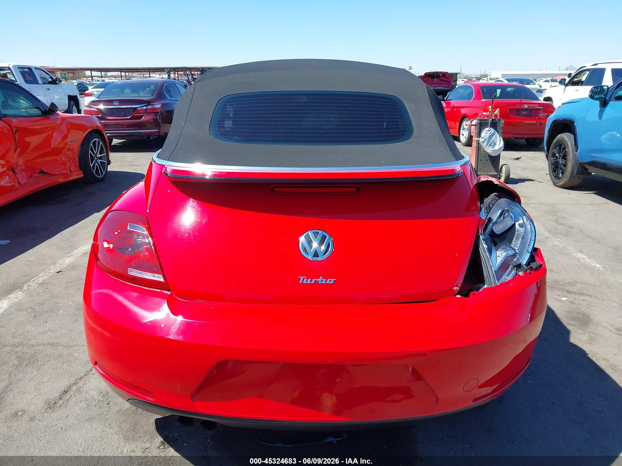 2016 Volkswagen Beetle 1.8t S Red vin: 3VW517AT3GM806567