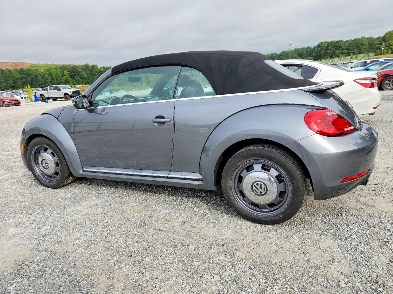 2015 Volkswagen Beetle 1.8t Gray vin: 3VW517AT5FM802616