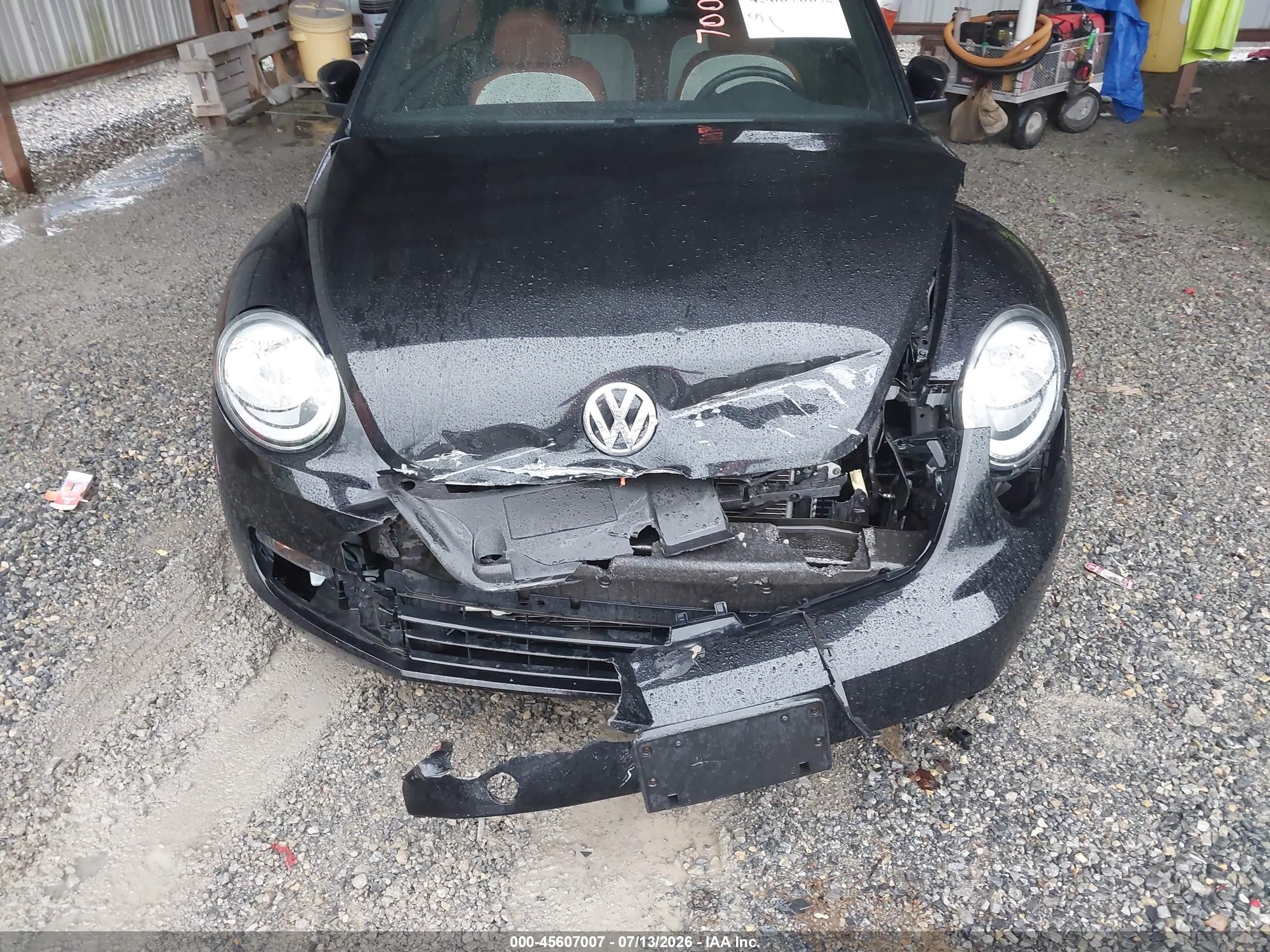 2015 Volkswagen Beetle 1.8t Classic Black vin: 3VW517AT5FM808416