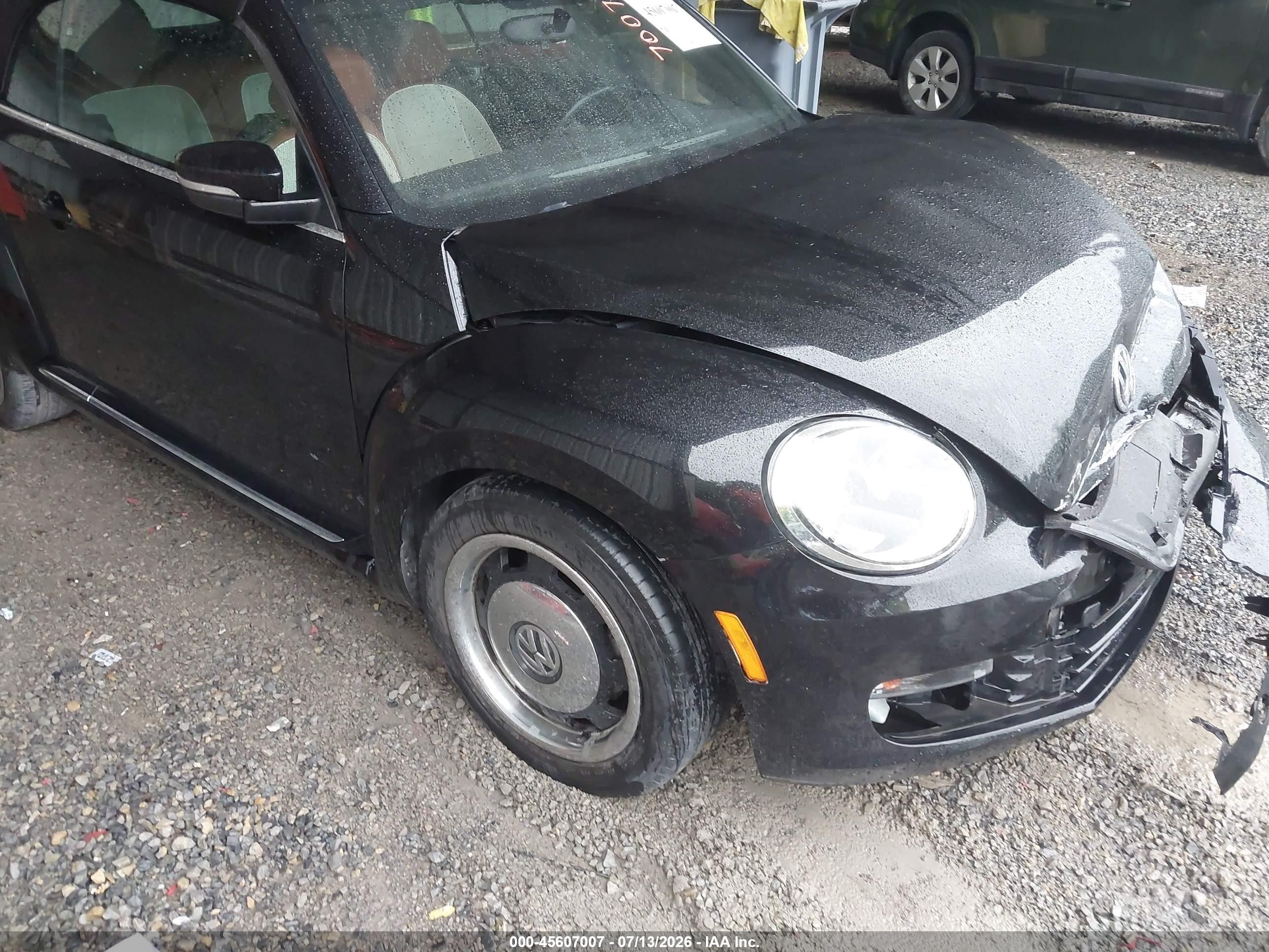2015 Volkswagen Beetle 1.8t Classic Black vin: 3VW517AT5FM808416