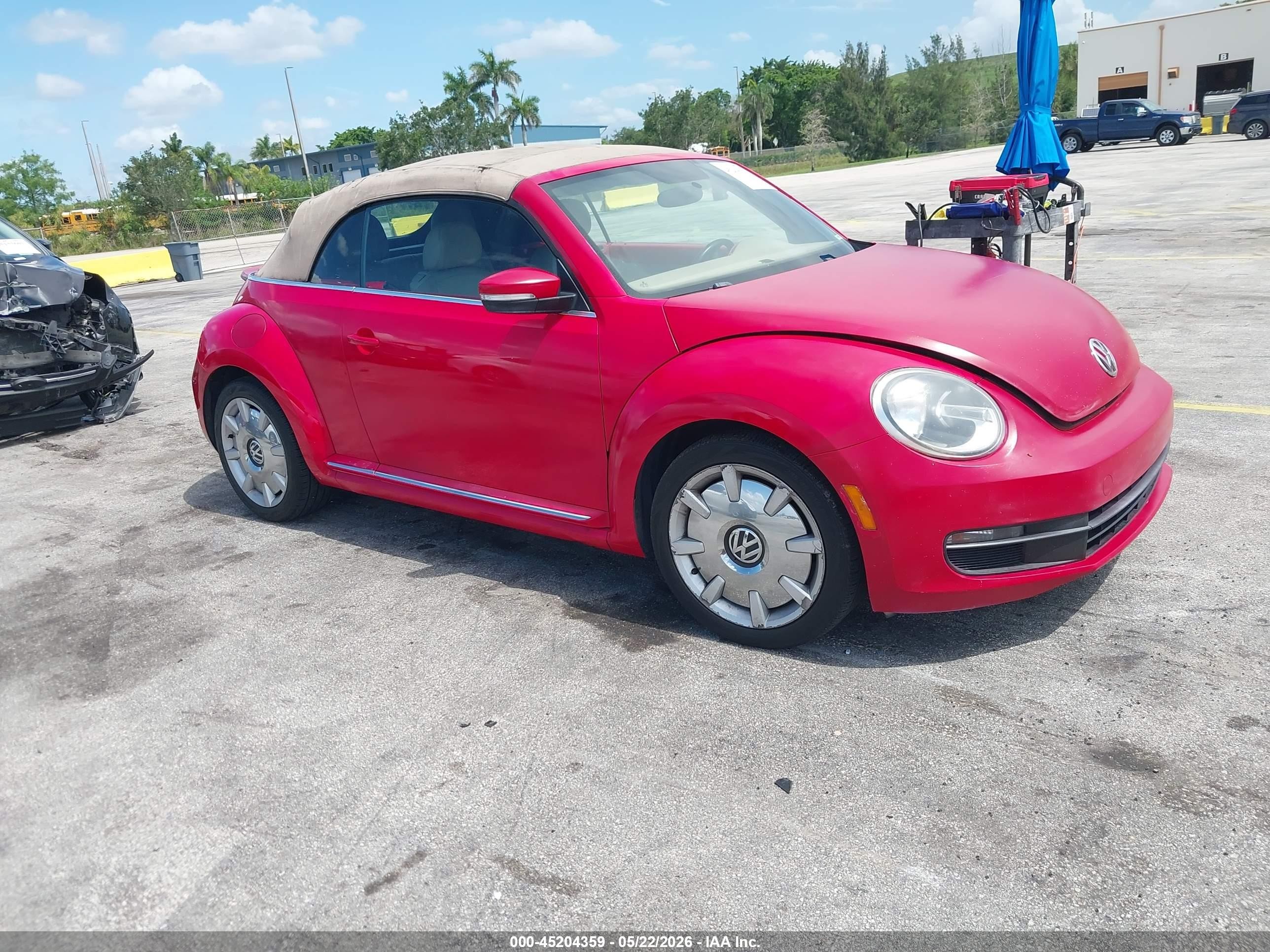 3VW517AT6EM814529