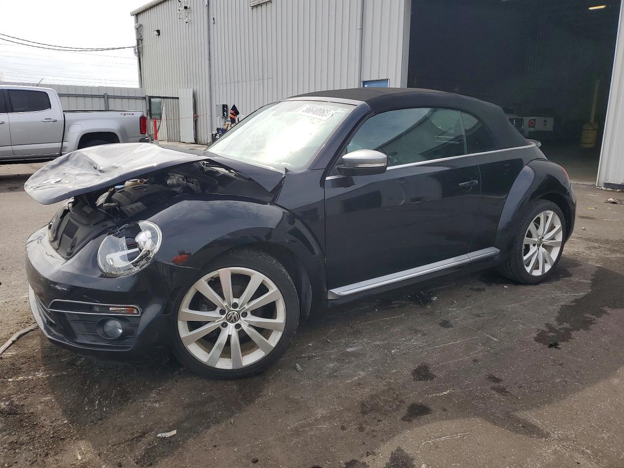 2014 Volkswagen Beetle Black vin: 3VW517AT6EM818208