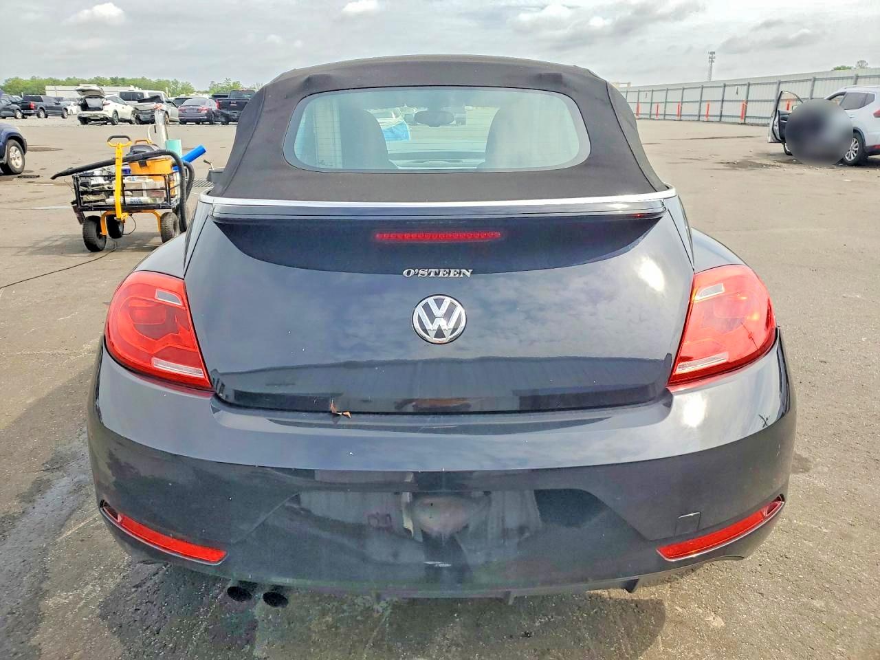 2014 Volkswagen Beetle Black vin: 3VW517AT6EM818208