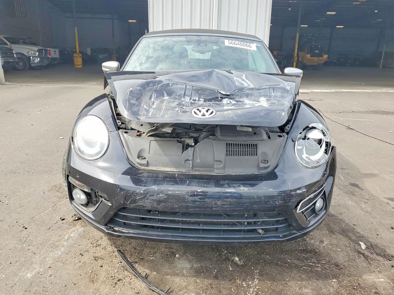 2014 Volkswagen Beetle Black vin: 3VW517AT6EM818208
