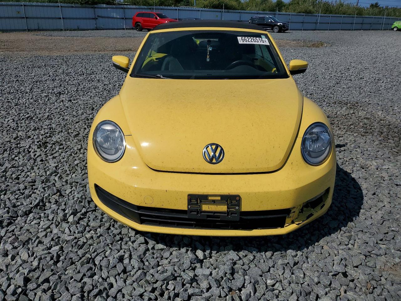 2015 Volkswagen Beetle 1.8t Yellow vin: 3VW517AT7FM807848