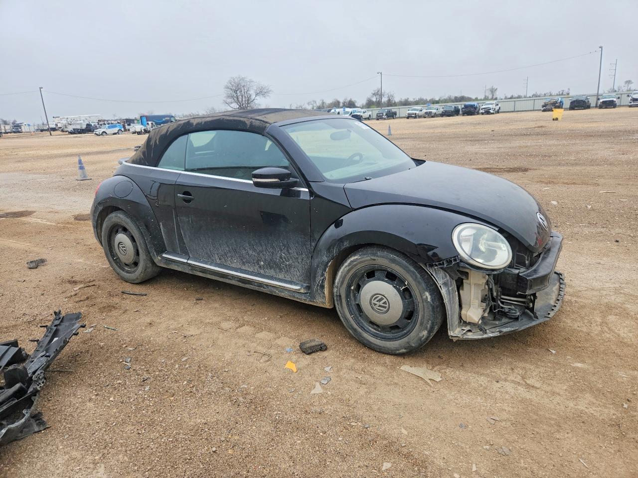 2015 Volkswagen Beetle 1.8t Black vin: 3VW517AT9FM814672