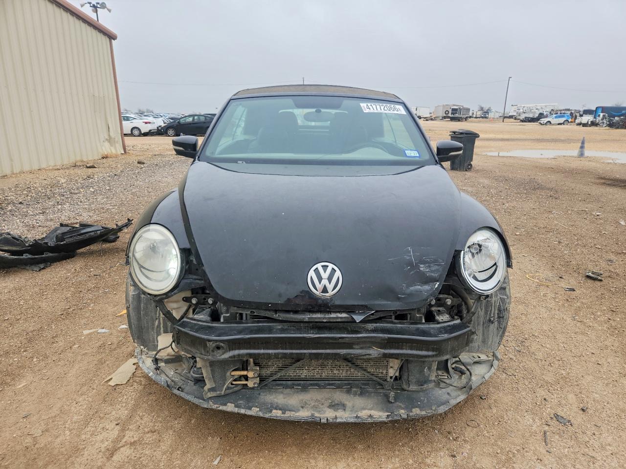 2015 Volkswagen Beetle 1.8t Black vin: 3VW517AT9FM814672