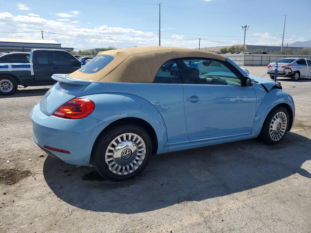 2015 Volkswagen Beetle 1.8t Teal vin: 3VW517AT9FM821119