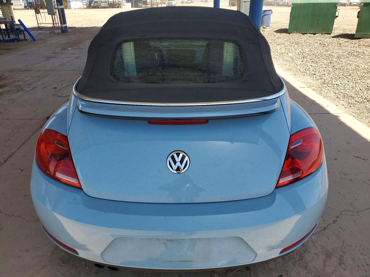 2015 Volkswagen Beetle 1.8t Blue vin: 3VW517ATXFM800425