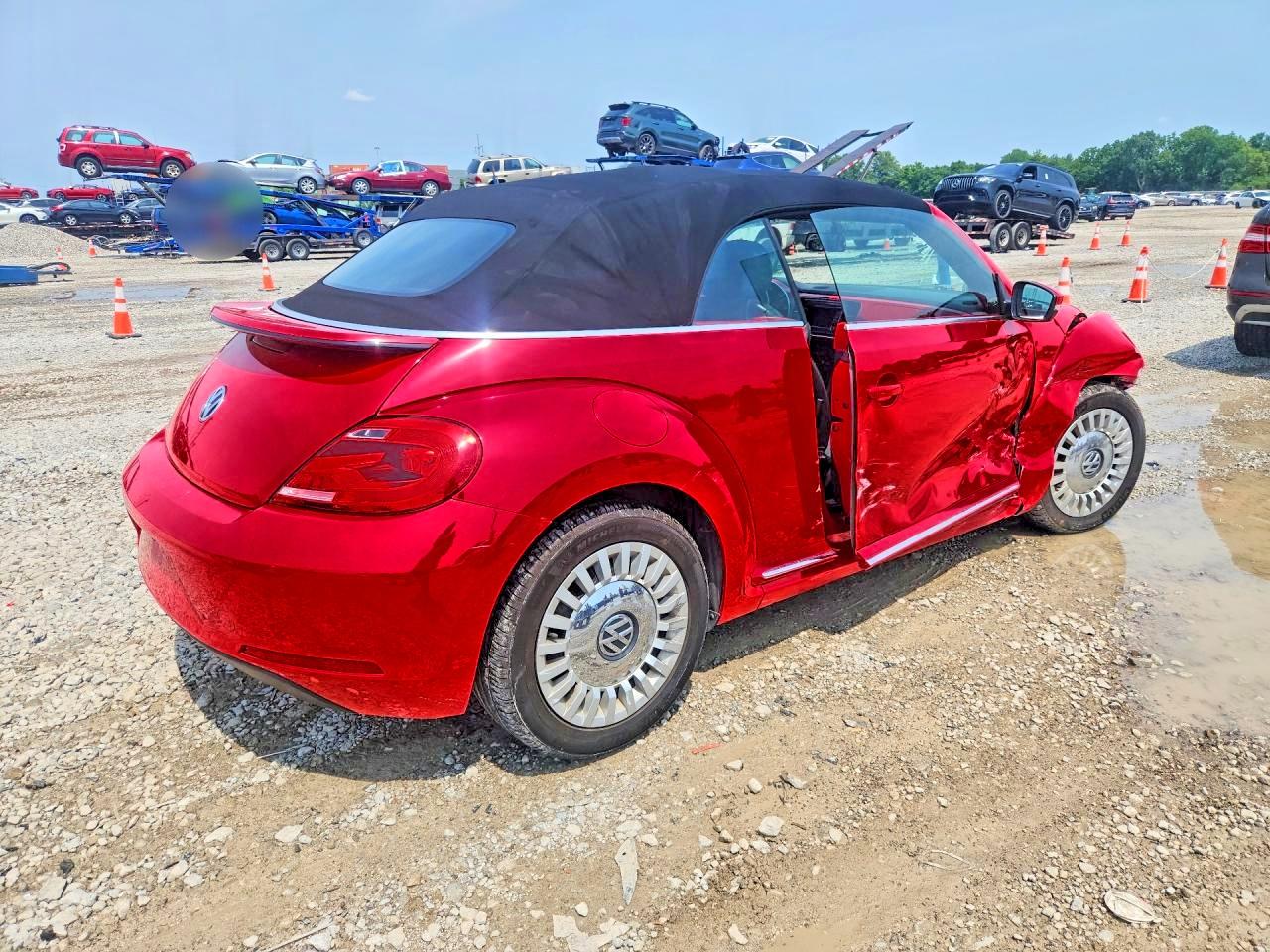 2015 Volkswagen Beetle 1.8t Red vin: 3VW517ATXFM800828