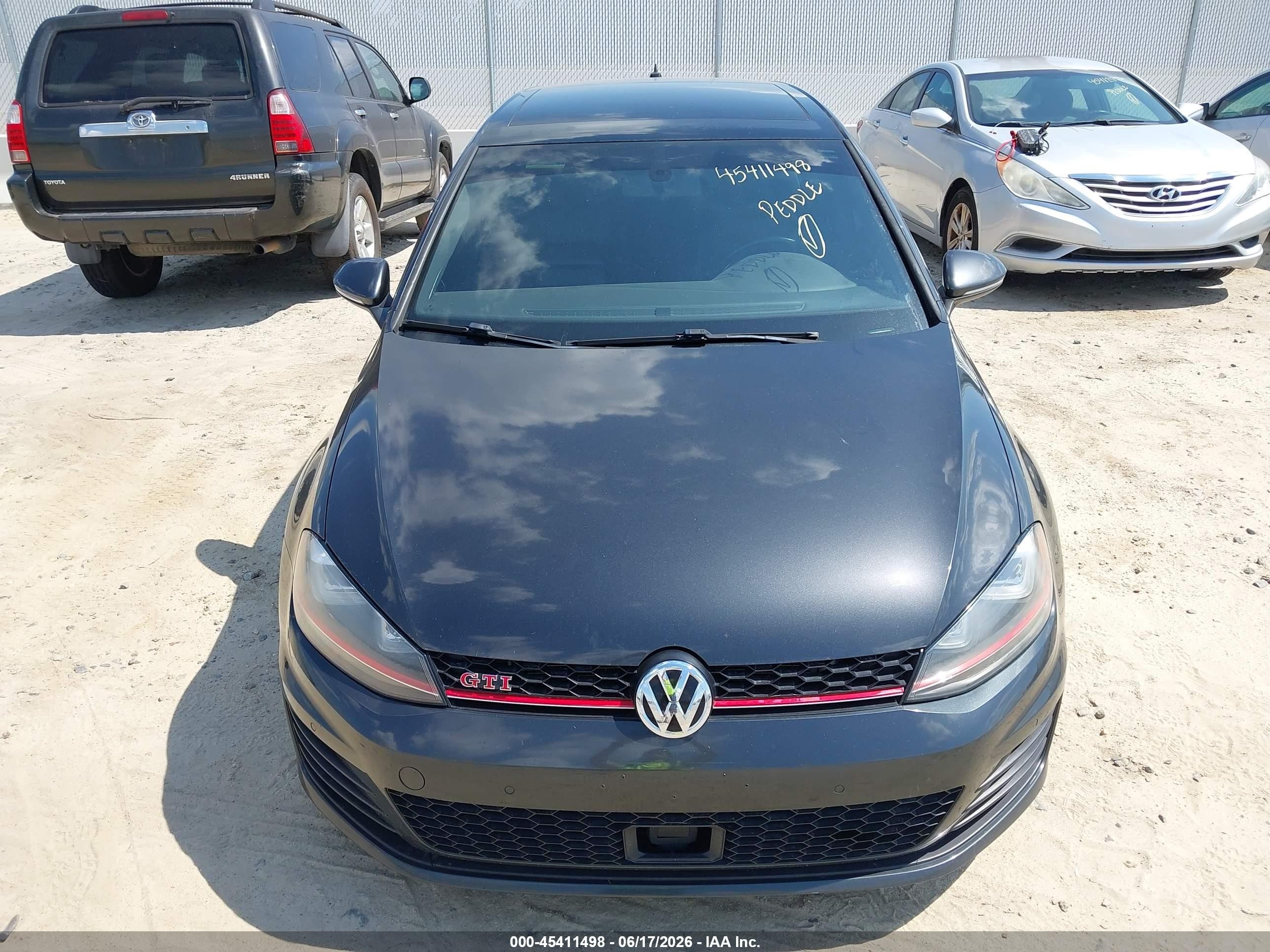 2015 Volkswagen Golf Gti 2.0t Autobahn W/performance Package 4-door Черный vin: 3VW547AU1FM078763