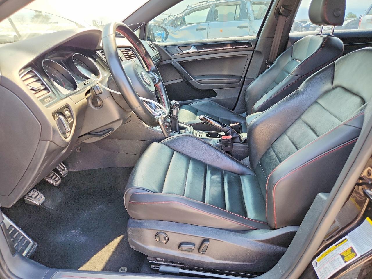 2015 Volkswagen Gti Black vin: 3VW547AU2FM100463