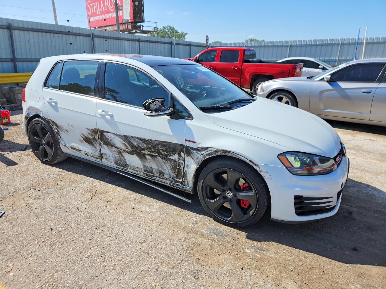 2015 Volkswagen Gti White vin: 3VW547AU8FM078632