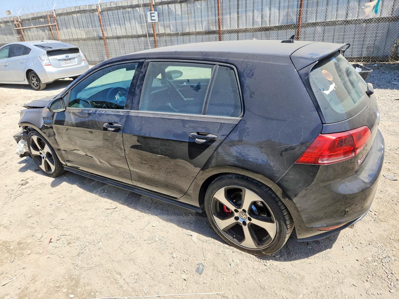 2015 Volkswagen Gti Black vin: 3VW547AU9FM091857