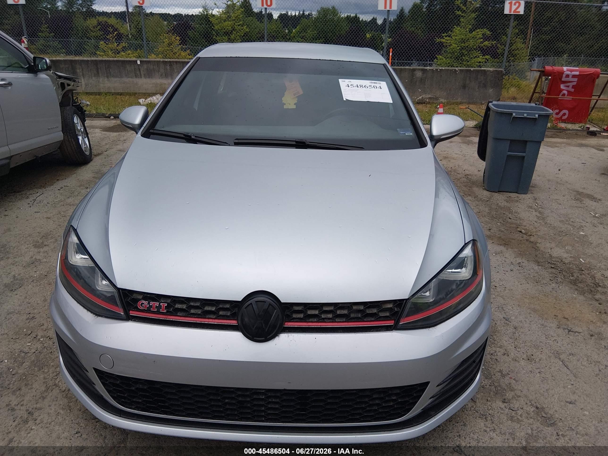 2015 Volkswagen Golf Gti 2.0t S W/performance Package 4-door Серебряный vin: 3VW547AU9FM095410