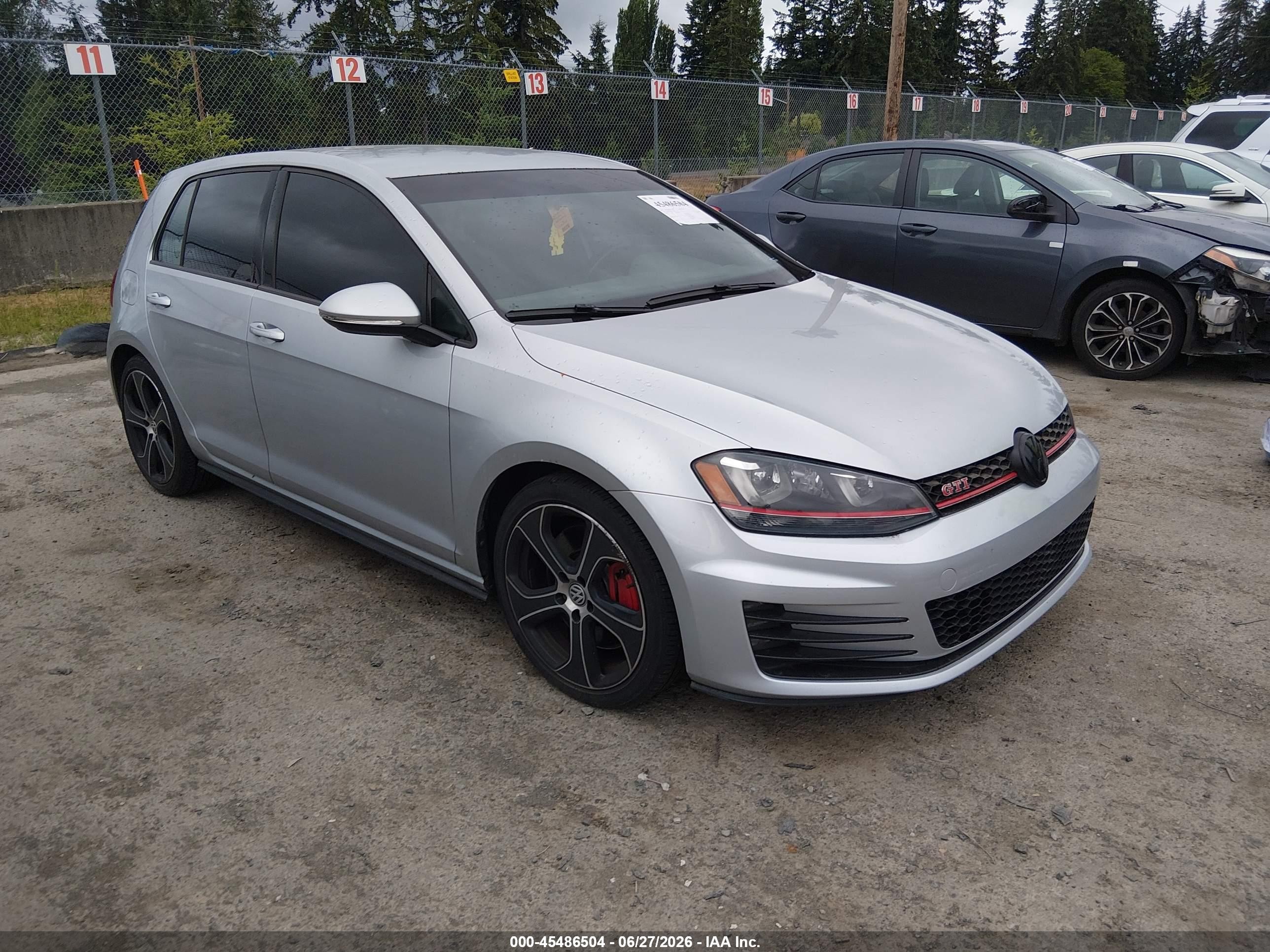 2015 Volkswagen Golf Gti 2.0t S W/performance Package 4-door Silver vin: 3VW547AU9FM095410