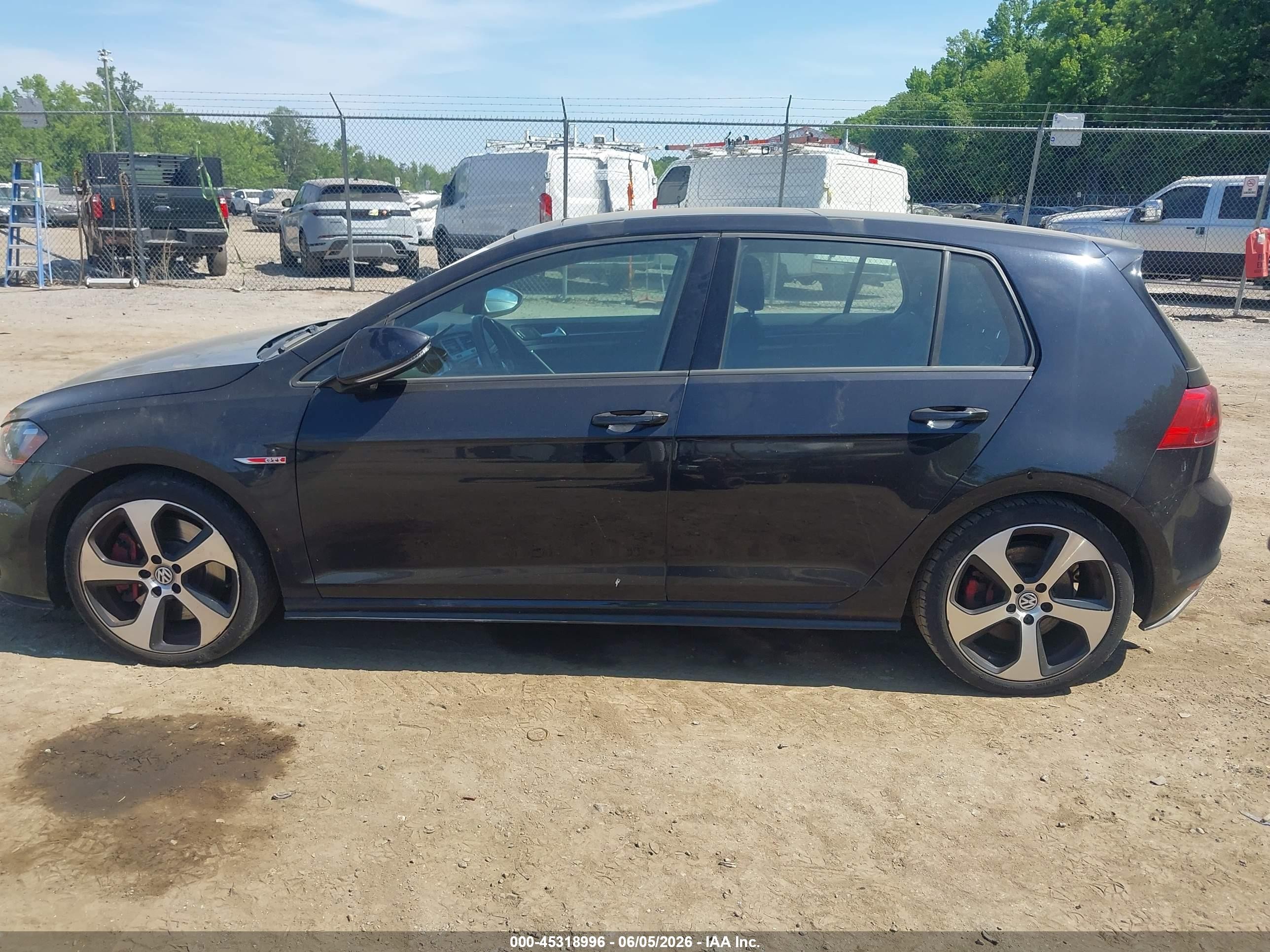2017 Volkswagen Golf Gti Autobahn 4-door/s 4-door/se 4-door/sport 4-door Черный vin: 3VW547AUXHM025935