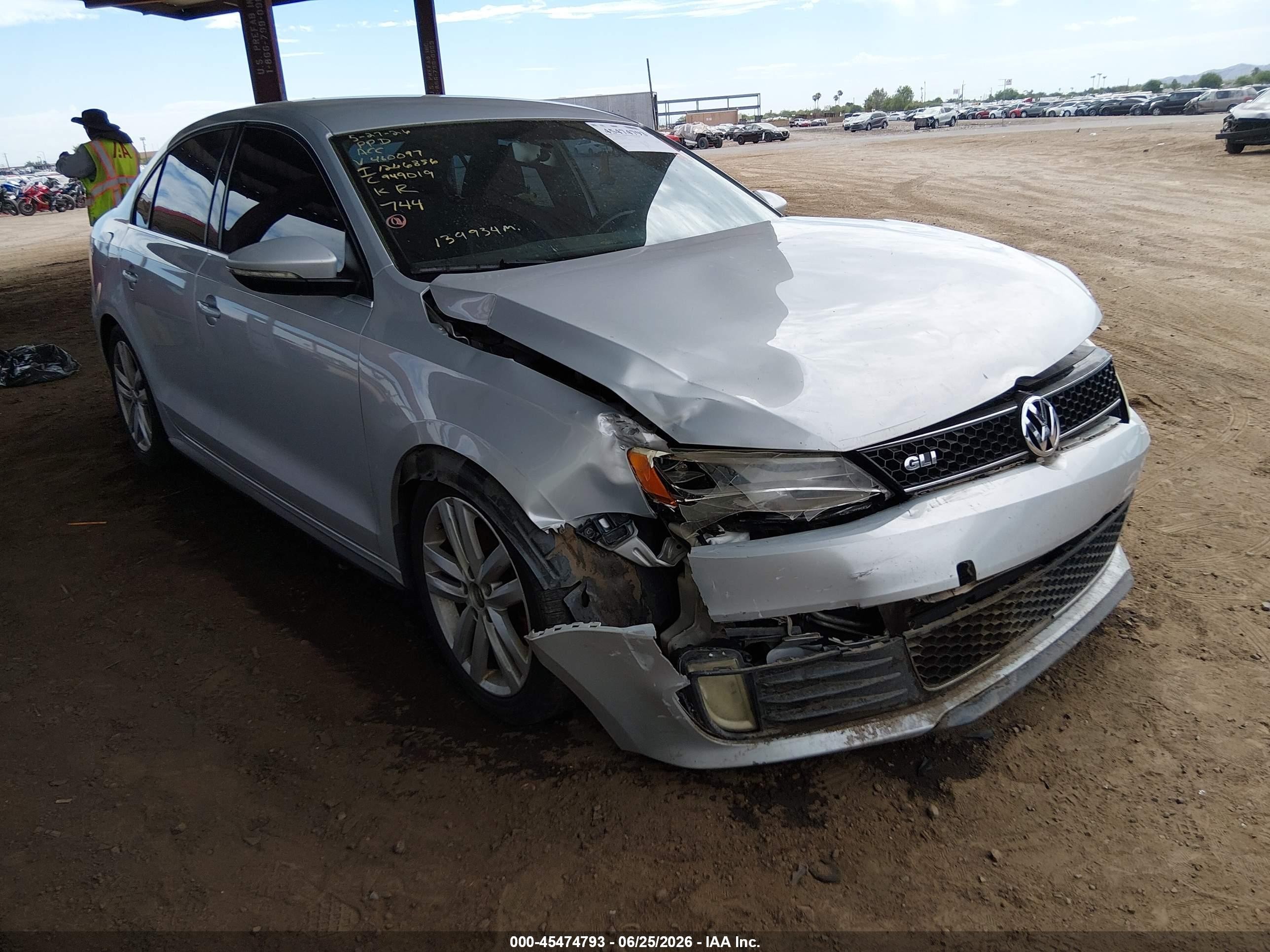 2012 Volkswagen Jetta Gli Silver vin: 3VW567AJ0CM460097