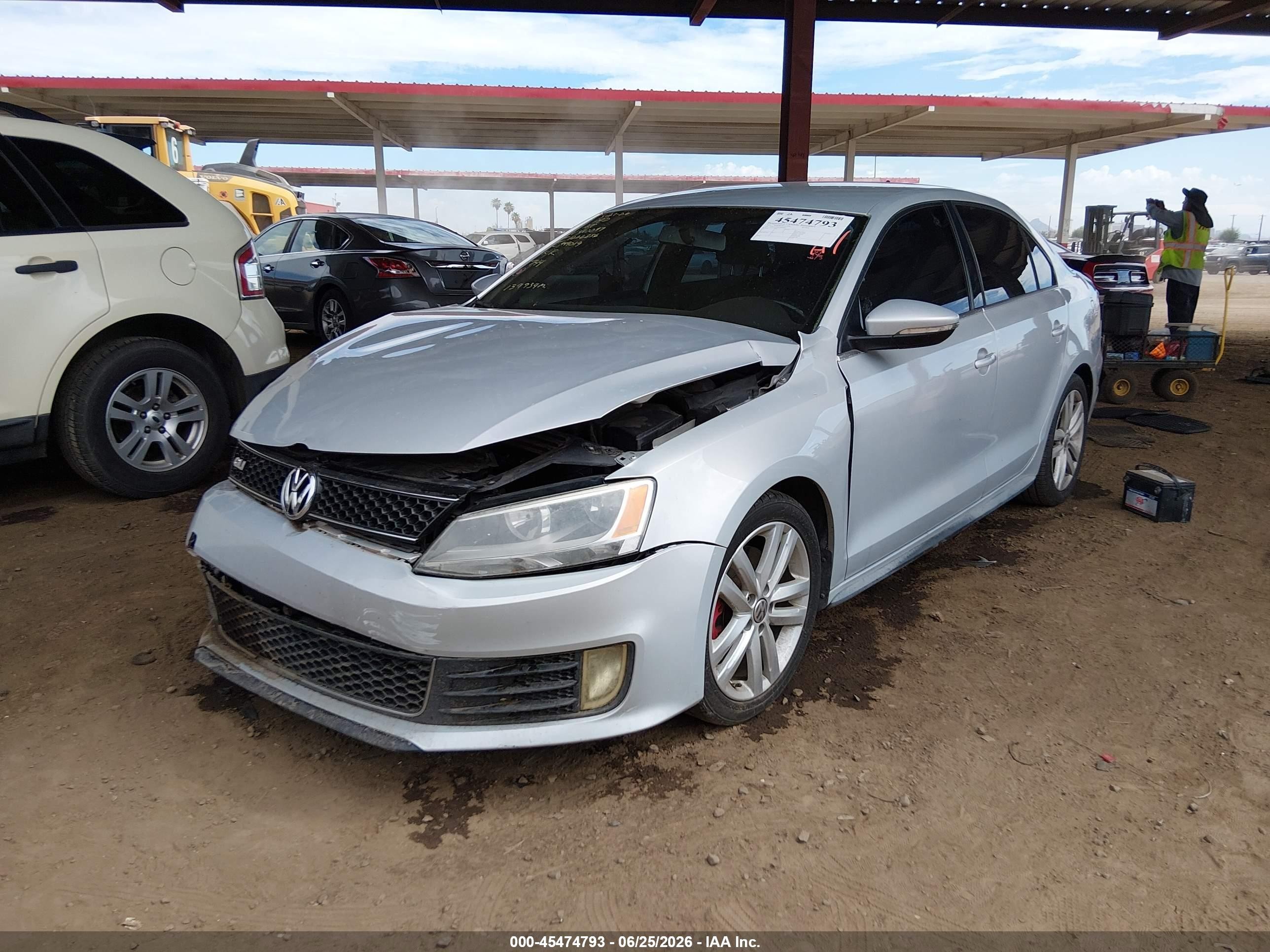 2012 Volkswagen Jetta Gli Silver vin: 3VW567AJ0CM460097
