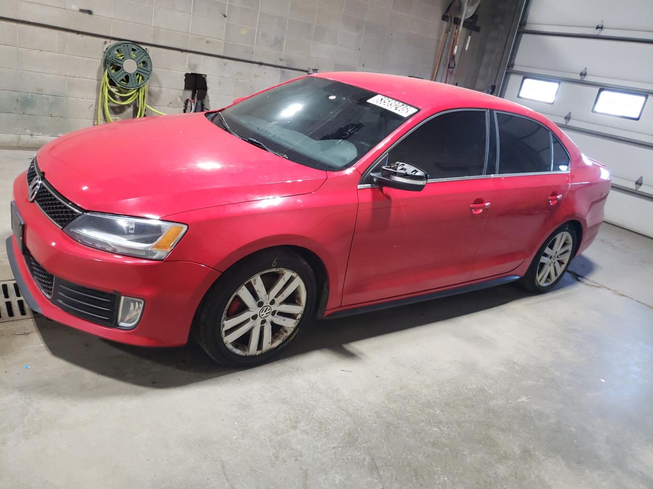 2013 Volkswagen Jetta Gli Red vin: 3VW567AJ0DM214152 Damage: Lf Mirror Cover, Missing, Replacement Required