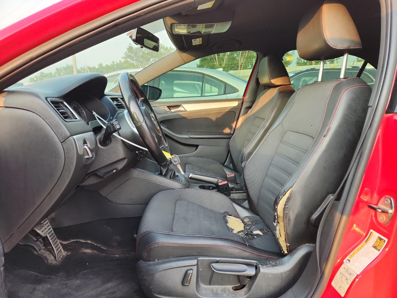 2013 Volkswagen Jetta Gli Red vin: 3VW567AJ0DM214152 Damage: Left Front Seat, Singed, > 12 Inches