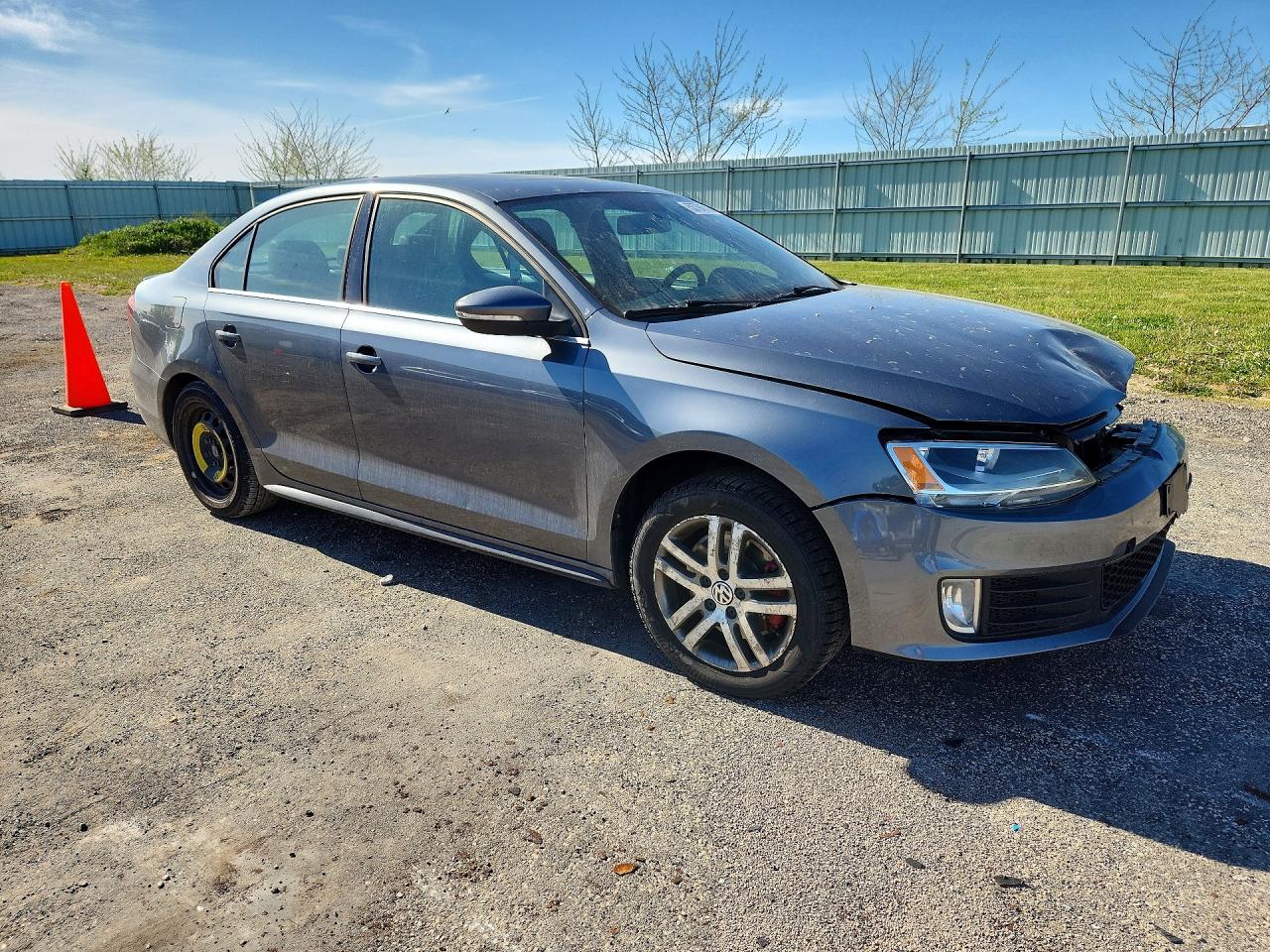 2013 Volkswagen Jetta Gli Gray vin: 3VW567AJ2DM378809