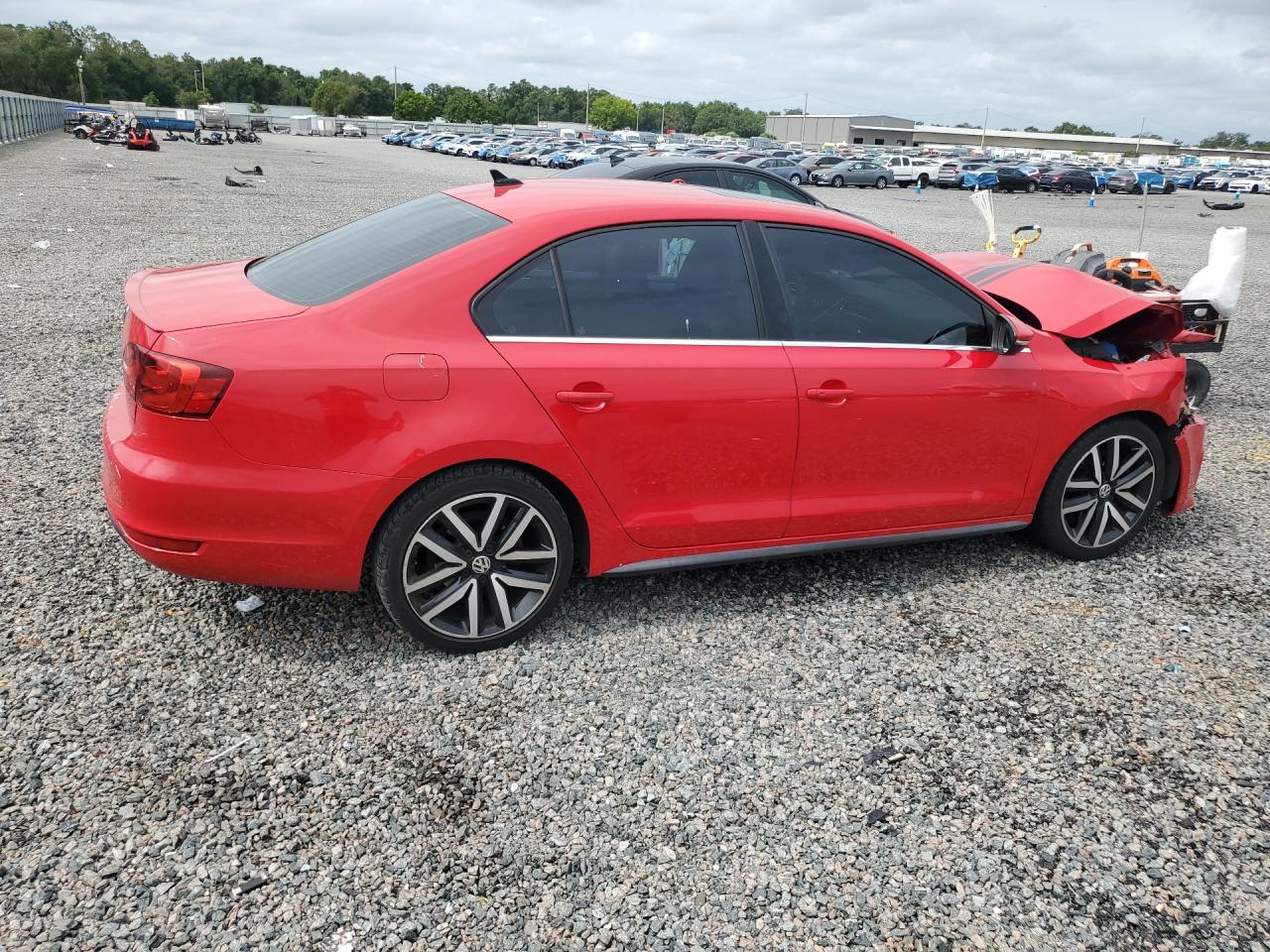 2013 Volkswagen Jetta Gli Red vin: 3VW5A7AJ4DM210538